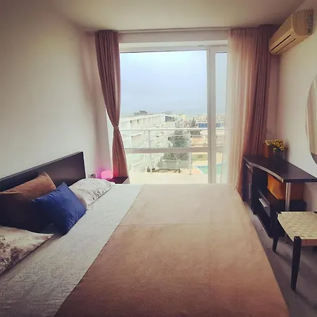 Atlantis Sea View Lejlighedshotel