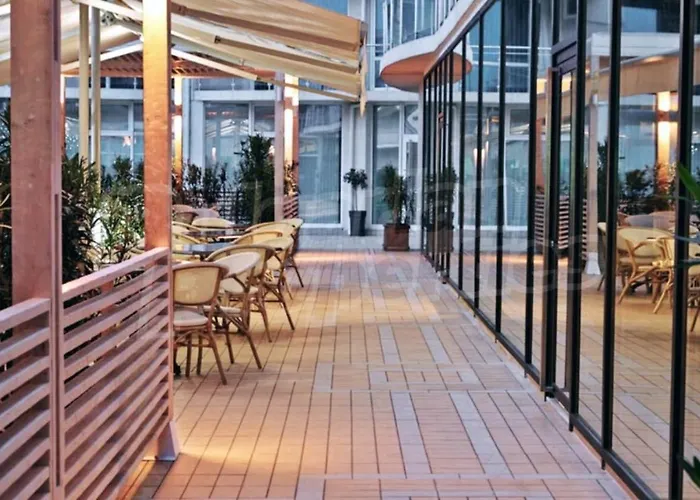 Atlantis Sea View 4* Burgas